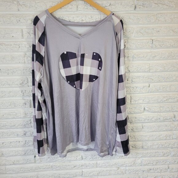 Unbranded Tops - Womens Top 4XL Plus Tee Long Sleeve Heart Gray Poly Blend Reverse Stitch NOV102E